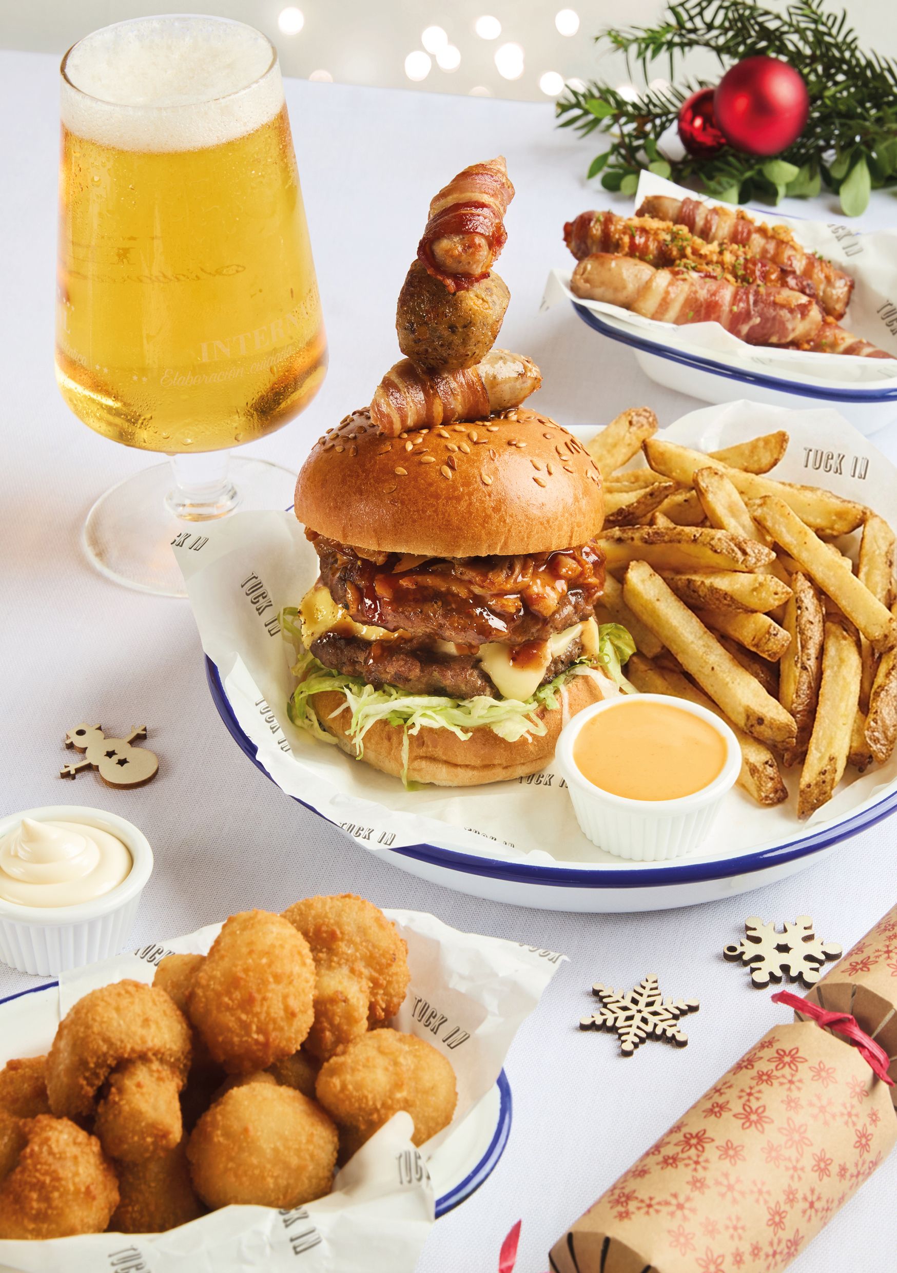 Festive Lunch & Dinner at The Willows in Blackburn